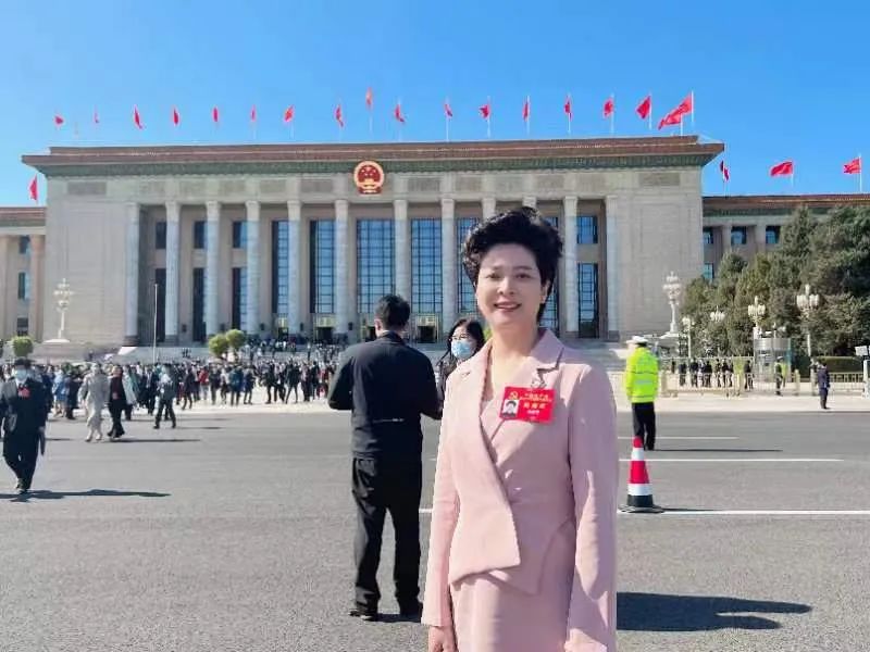 【綠博會動態(tài)】第六屆深圳綠博會現(xiàn)代農(nóng)業(yè)領軍人物、黨二十大代表——德慶雙華食品廠黨支部書記梁碧華